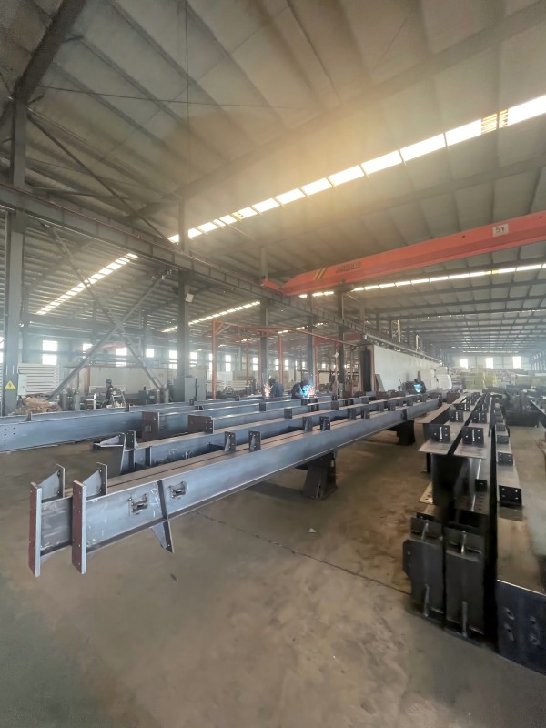 Lanjing Steel Structure Manufacturing Facility - Professional Welding Operations