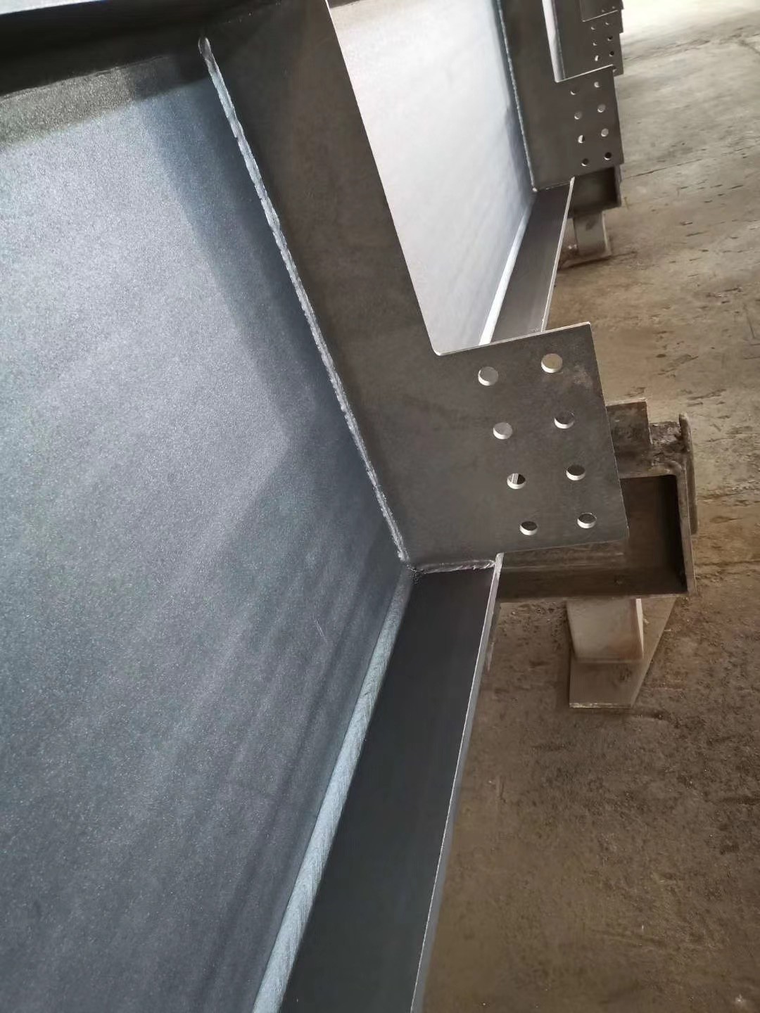 Industrial-grade steel structure welding precision with perfect bead formation for steel building components