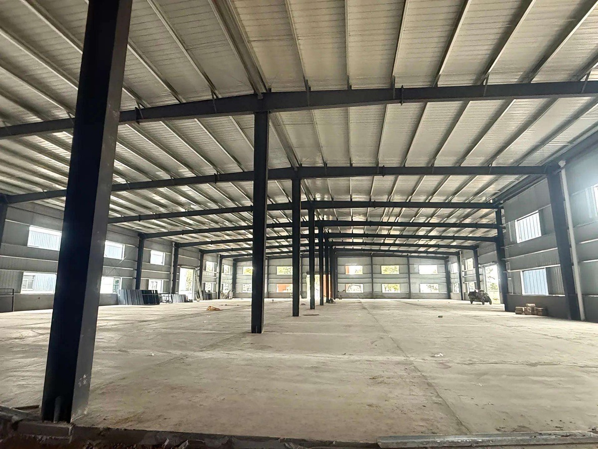Henan Machinery Factory Supporting Warehouse - Steel structure project image 8