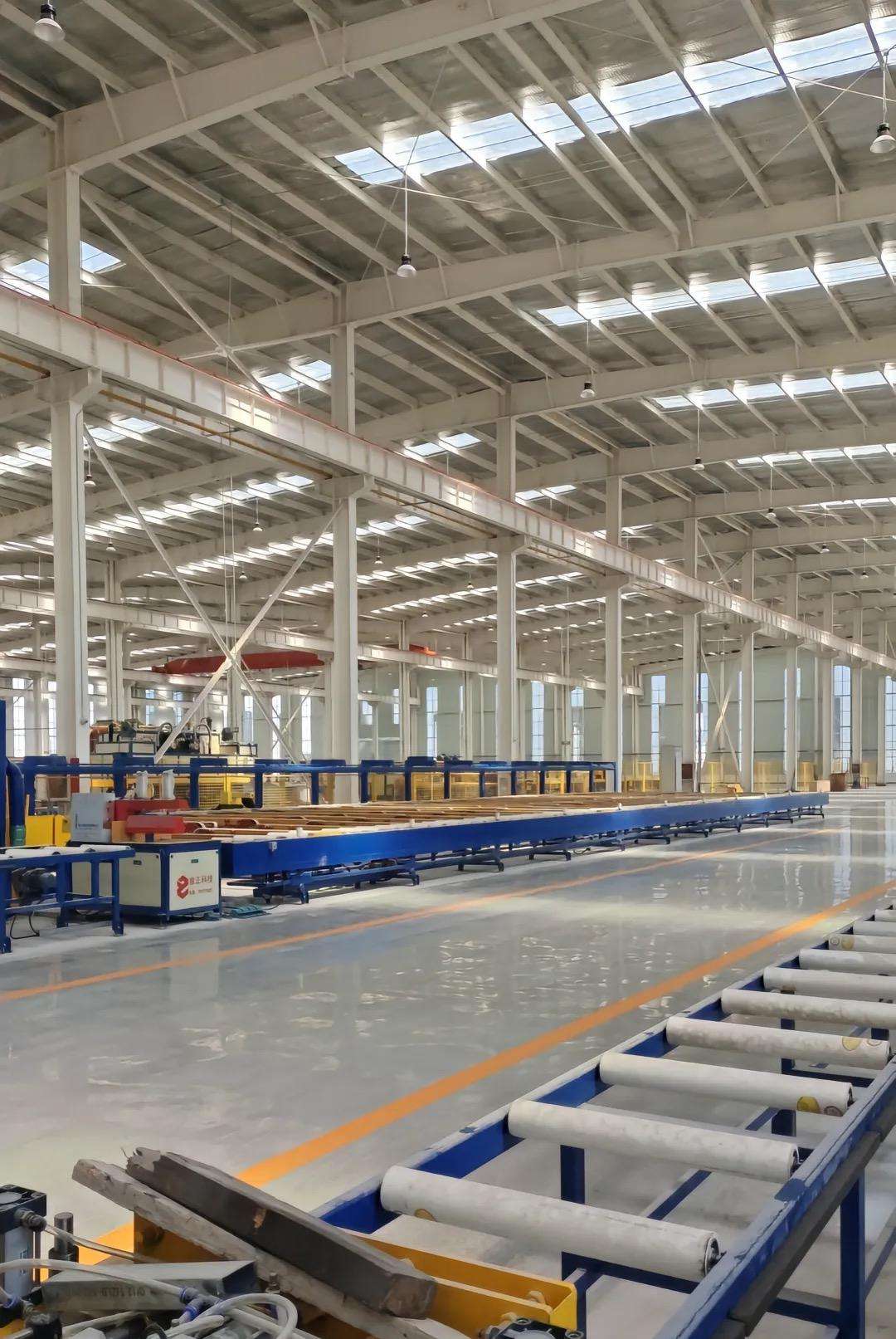 Shandong 5000m² Flooring Production Workshop - Steel structure project image 5